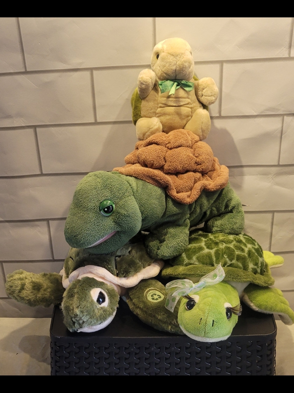 Plush Turtle Toy Set - Green and Tan Soft Turtle Plushies